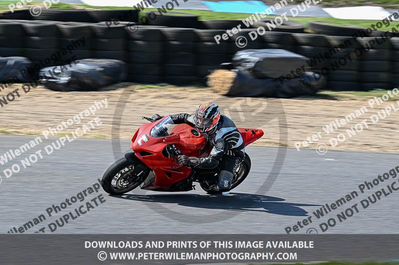 enduro digital images;event digital images;eventdigitalimages;lydden hill;lydden no limits trackday;lydden photographs;lydden trackday photographs;no limits trackdays;peter wileman photography;racing digital images;trackday digital images;trackday photos